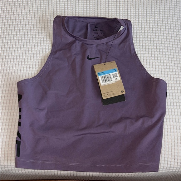 Nike Tops - Nike Pro Lavender Crop Top